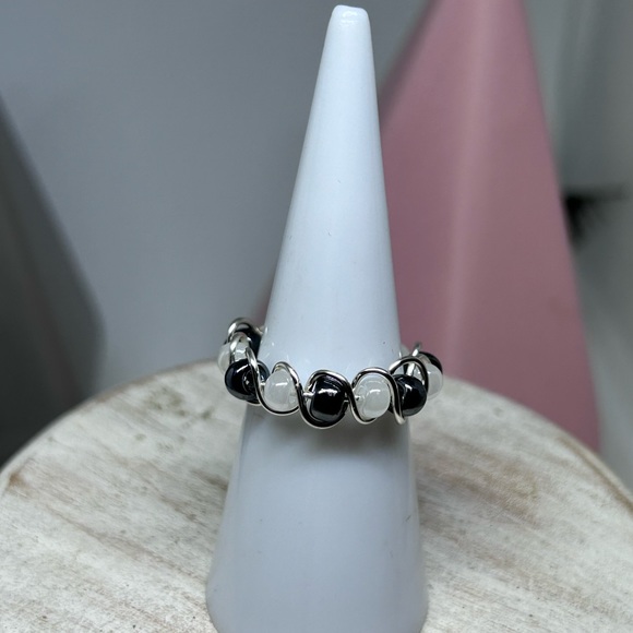 Handmade wire beaded rings - Picture 11 of 14